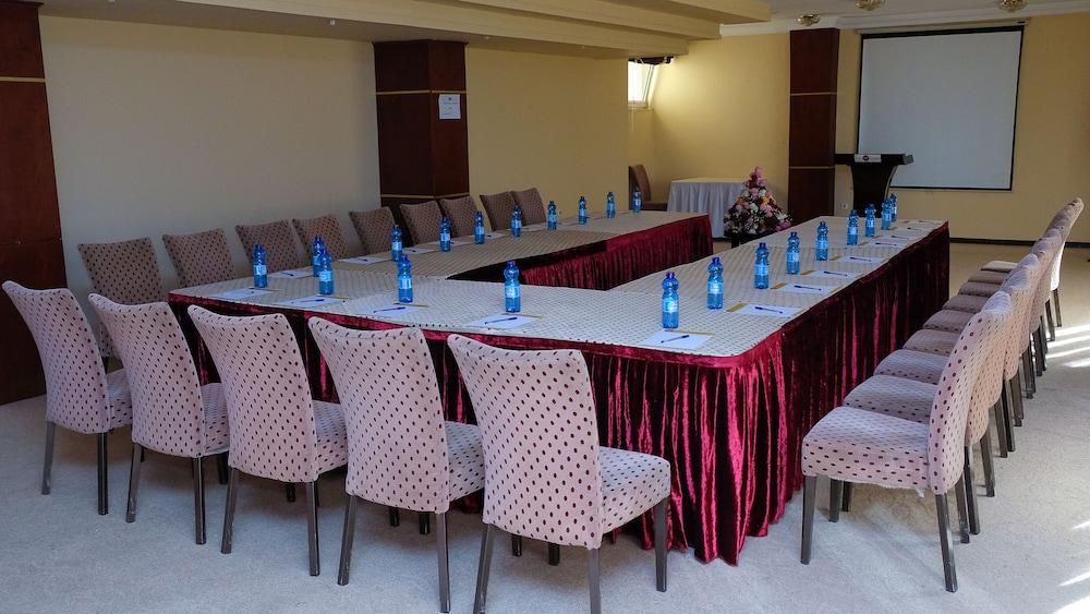 Hotel Siyonat Addis Abeba Exterior foto